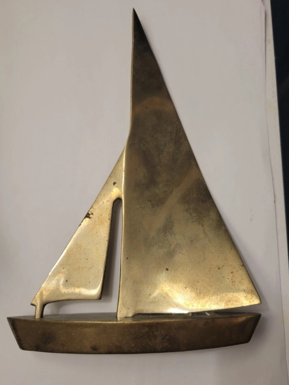 Vintage Mid Century Modern Brass Sail Boat Nautical Coastal Decor Paperweight